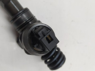 Форсунка, ориг. номер 038130073AG, Volkswagen Golf-5 2003-2009