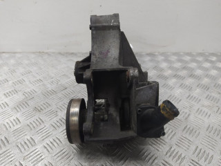 Кронштейн генератора, ориг. номер 028903143AF, Audi A4(B5) 1994-1999