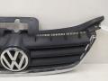 1T0853651 Решетка радиатора Volkswagen Touran 2004г. - фото №3