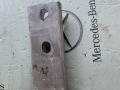 A2056107001 кронштейн передней панели (телевизора) Mercedes-Benz C W205 [рестайлинг] 2020г. - фото №3