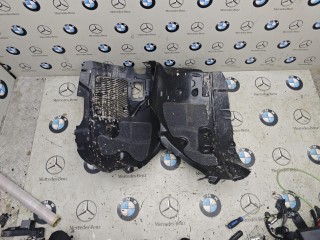 подкрылок передний правый, ориг. номер 9451736, 9451738, BMW XM G09 2022-2026