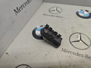 активатор замка крышки топливного бака, ориг. номер 9447698, BMW X7 G07 [рестайлинг] 2022-2026