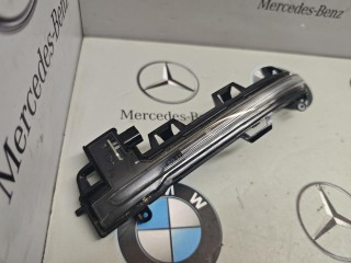 повторитель поворота в зеркале левый, ориг. номер 7441439, BMW X7 G07 [рестайлинг] 2022-2026