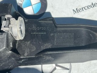 крепление фары (кронштейн фары) левой, ориг. номер 7331555, BMW i3 L01 2013-2017