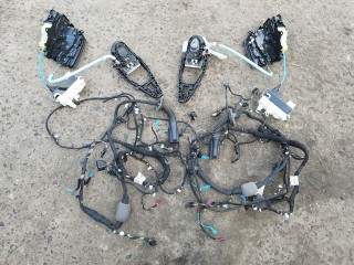 замок двери BMW 8 G14/G15 [рестайлинг] 2022-2026, 9881776