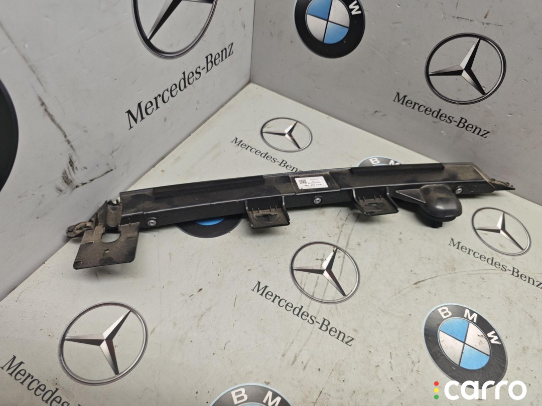 9878958 дополнительный стоп-сигнал BMW XM G09 2023г. - фото №2