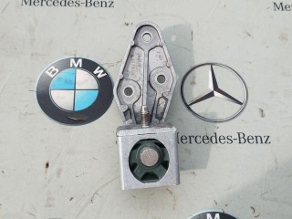 кронштейн глушителя BMW X6 G06 [рестайлинг] 2023-2026, 4.0 л, 8632096