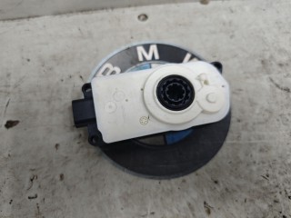 9881646