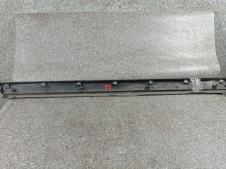 молдинг двери передней правой, Volkswagen Passat B5 1996-2001