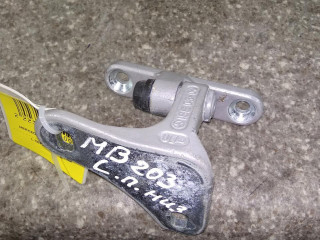 петля двери передней левой, Mercedes-Benz C W203 2000-2004