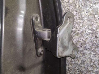 петля двери задней левой, Mitsubishi Colt 6 поколение 2002-2012