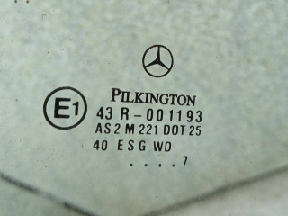 стекло двери передней правой, Mercedes-Benz C W203 2000-2004