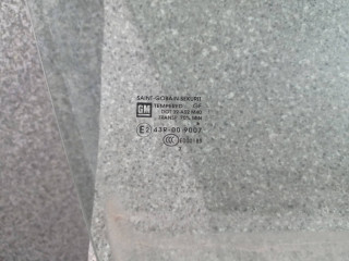 стекло двери передней правой, Opel Corsa D 2006-2011