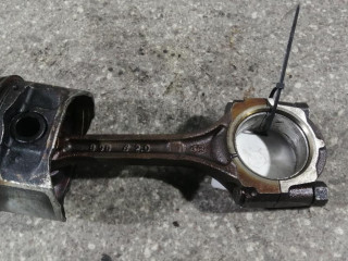 поршень, Kia Sportage 2 поколение 2004-2008