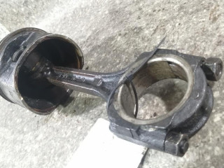 поршень, Kia Sportage 2 поколение 2004-2008