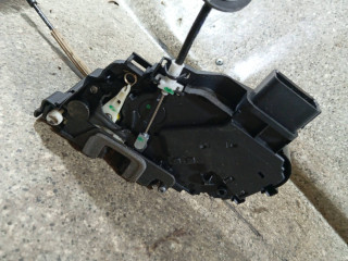 замок двери задней левой, Land Rover Range Rover Sport 1 поколение 2005-2009