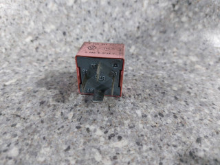 реле (прочие), ориг. номер 8200308271, Renault Megane 2 поколение 2002-2006