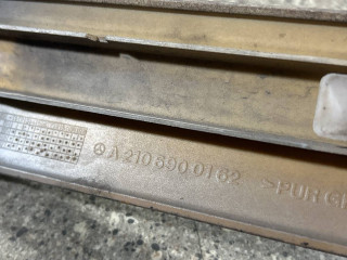 молдинг двери передней левой, Mercedes-Benz E W210 1995-1999