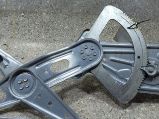 стеклоподъемник задний левый, Renault Scenic 3 поколение 2009-2012