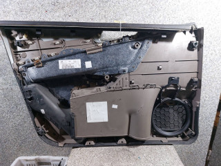 обшивка двери передней правой, Volkswagen Passat B6 2005-2010