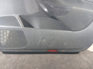 обшивка двери передней правой, Volkswagen Passat B6 2005-2010