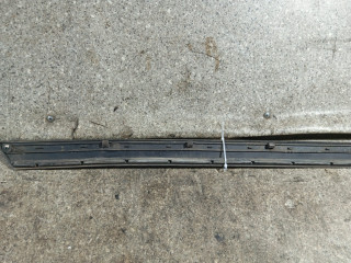 молдинг двери задней левой, Volkswagen Passat B6 2005-2010