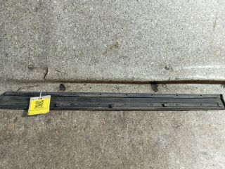 молдинг двери задней правой, Volkswagen Passat B6 2005-2010