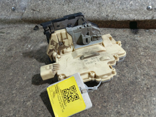 замок двери задней правой, Volkswagen Passat B6 2005-2010