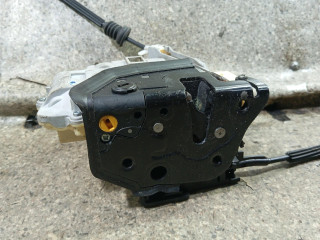 замок двери задней левой, Volkswagen Passat B6 2005-2010