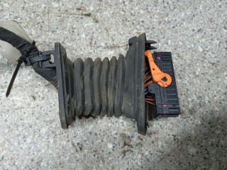проводка двери передней левой, Volkswagen Passat B6 2005-2010