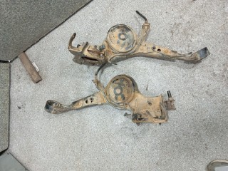 балка задняя, Toyota RAV4 2 поколение XA20 [рестайлинг] 2003-2005