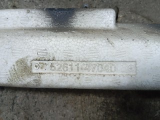 усилитель переднего бампера, ориг. номер 52611-47040, Toyota Prius 3 поколение XW30 2009-2012