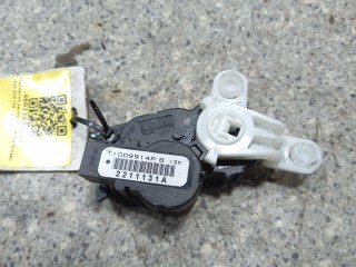 моторчик заслонки печки, ориг. номер T1009914P, Nissan Leaf ZE0 2009-2017