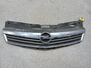 решетка радиатора Opel Astra H [рестайлинг] 2006-2014, 13225792
