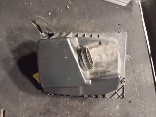 корпус воздушногo фильтра Opel Zafira B 2005-2008, 55557127
