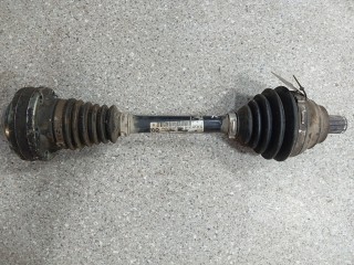 Полуось передняя левая Volkswagen Passat B6 2005-2010