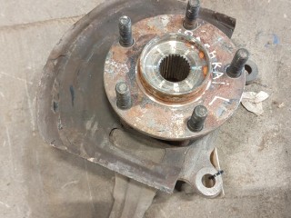 ступица передняя левая, Nissan Qashqai J10 2006-2010