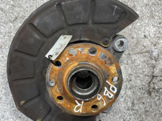 ступица передняя правая, Volkswagen Passat B6 2005-2010