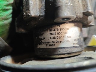 насос гидроусилителя руля, ориг. номер 7692955188, 9647983580, Peugeot 807 1 поколение 2002-2008