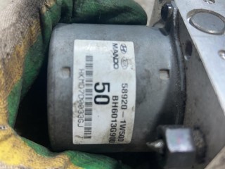 блок ABS, ориг. номер 58920-1W500, Kia Rio 3 поколение 2011-2015