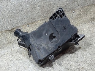 блок реле и предохранителей, Toyota Prius 3 поколение XW30 2009-2012