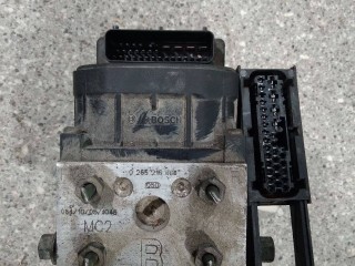 блок ABS Nissan Primera P11 [рестайлинг] 1999-2002, 0265216588