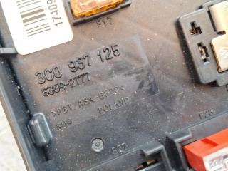 блок предохранителей, ориг. номер 3C0937125, Volkswagen Passat B6 2005-2010