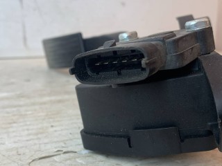 педаль газа, ориг. номер 327271J500, Kia Rio 3 поколение 2011-2015