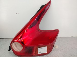 фонарь задний правый Nissan Juke F15