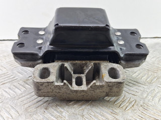 подушка крепления двигателя, ориг. номер 3C0199555, Volkswagen Passat B6 2005-2010