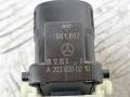 A2038200210 кнопка стеклоподъемника двери задней правой Mercedes-Benz C W203 [рестайлинг] 2005г. - фото №6
