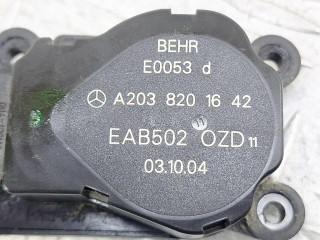 моторчик заслонки печки, ориг. номер A2038201642, Mercedes-Benz E W211 2002-2006