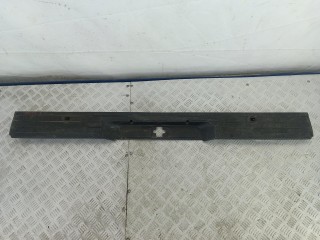 накладка внутренняя на заднюю панель кузова Mercedes-Benz Vito W639 2003-2010, P0099422