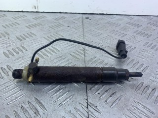 форсунка топливная Skoda Fabia 1 поколение 1999-2004, 1.9 л, 028130203E